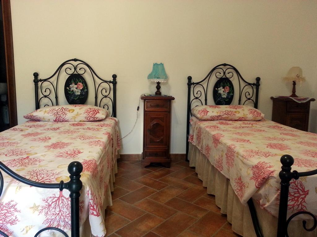 קסטליונה דלה פסקאיה Agriturismo Val Di Nappo חדר תמונה